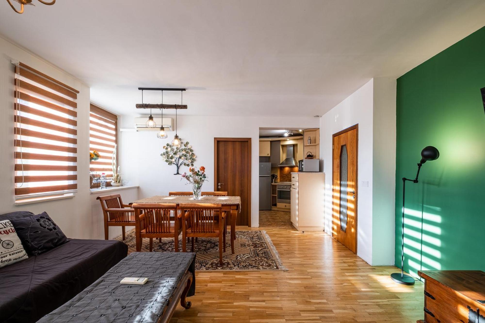 Roman Thermae 2Bdrm Sunny Apartment 瓦爾納 外观 照片