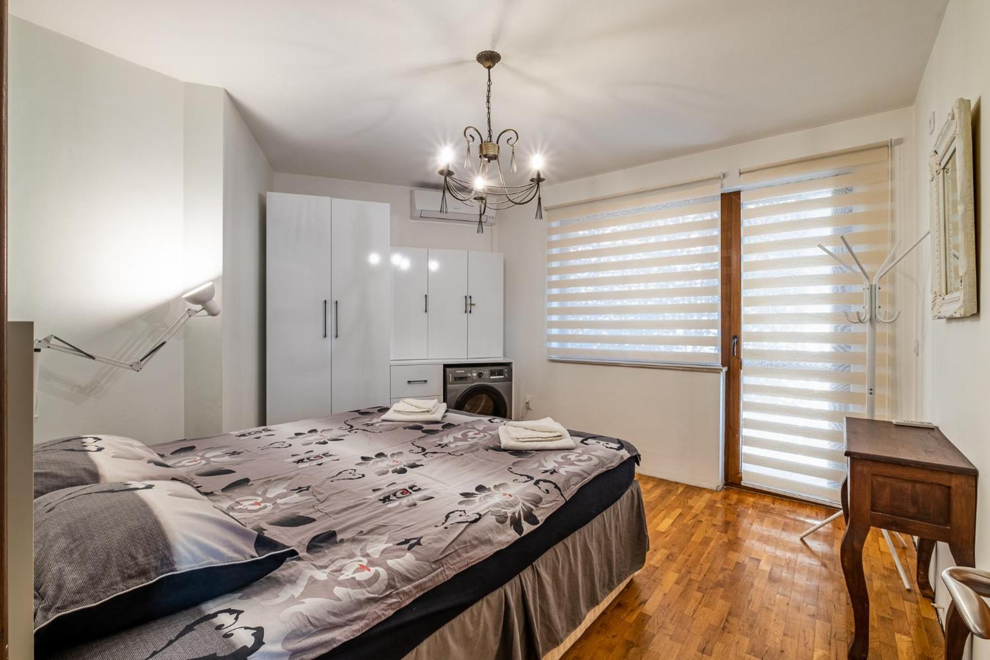 Roman Thermae 2Bdrm Sunny Apartment 瓦爾納 外观 照片